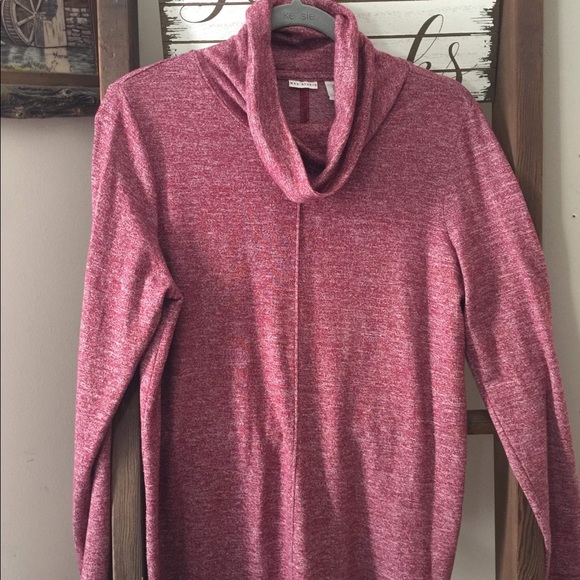 Sweater - Picture 2 of 3